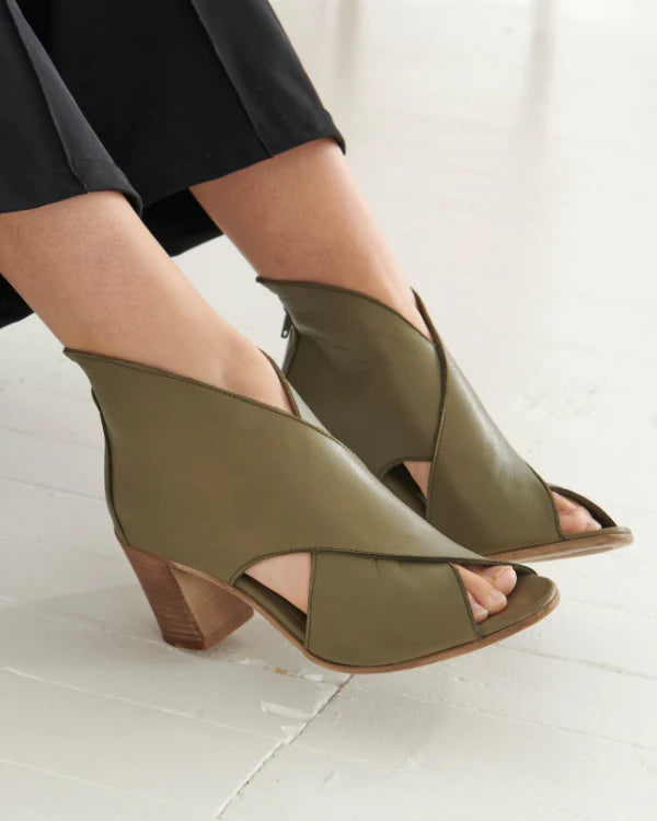Women's Bueno Una Sandal