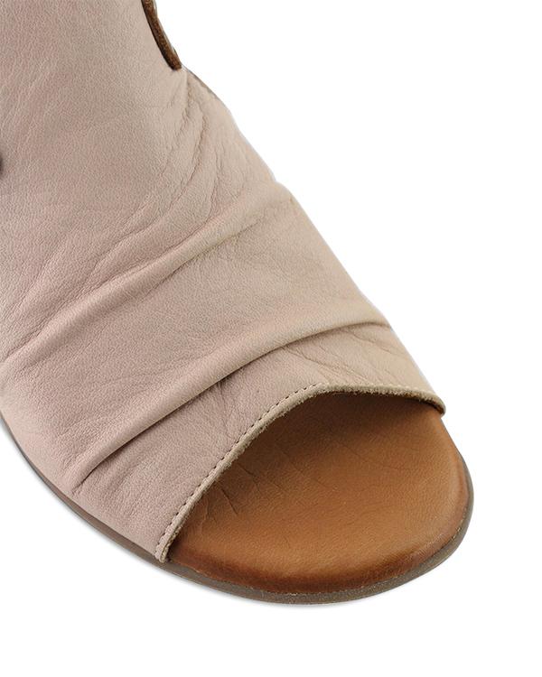 Bueno Aliah Flat Sandals