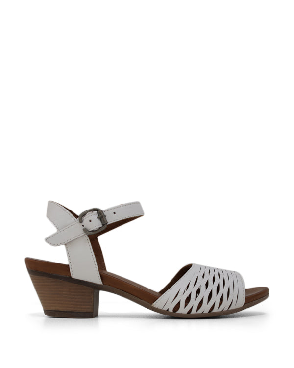 Bueno Judy Mid Heels