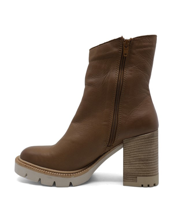 Women's Lizzie Ankle Boots