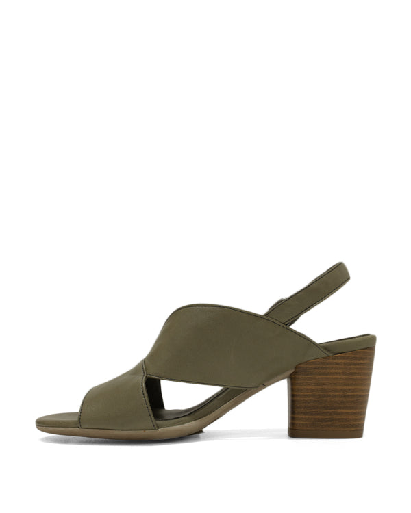 Bueno Zeek Mid Heels