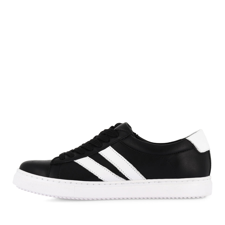 Cabello Ultimate European Leather Sneaker