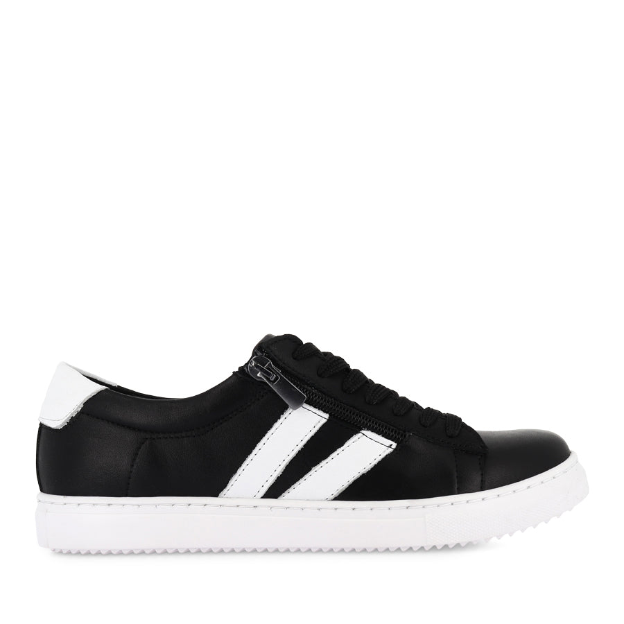 Cabello Ultimate European Leather Sneaker