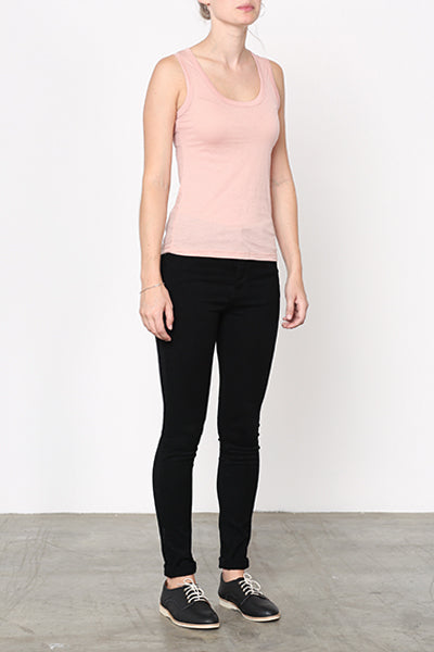 Paperweight Raceback Singlet Dusty Rose